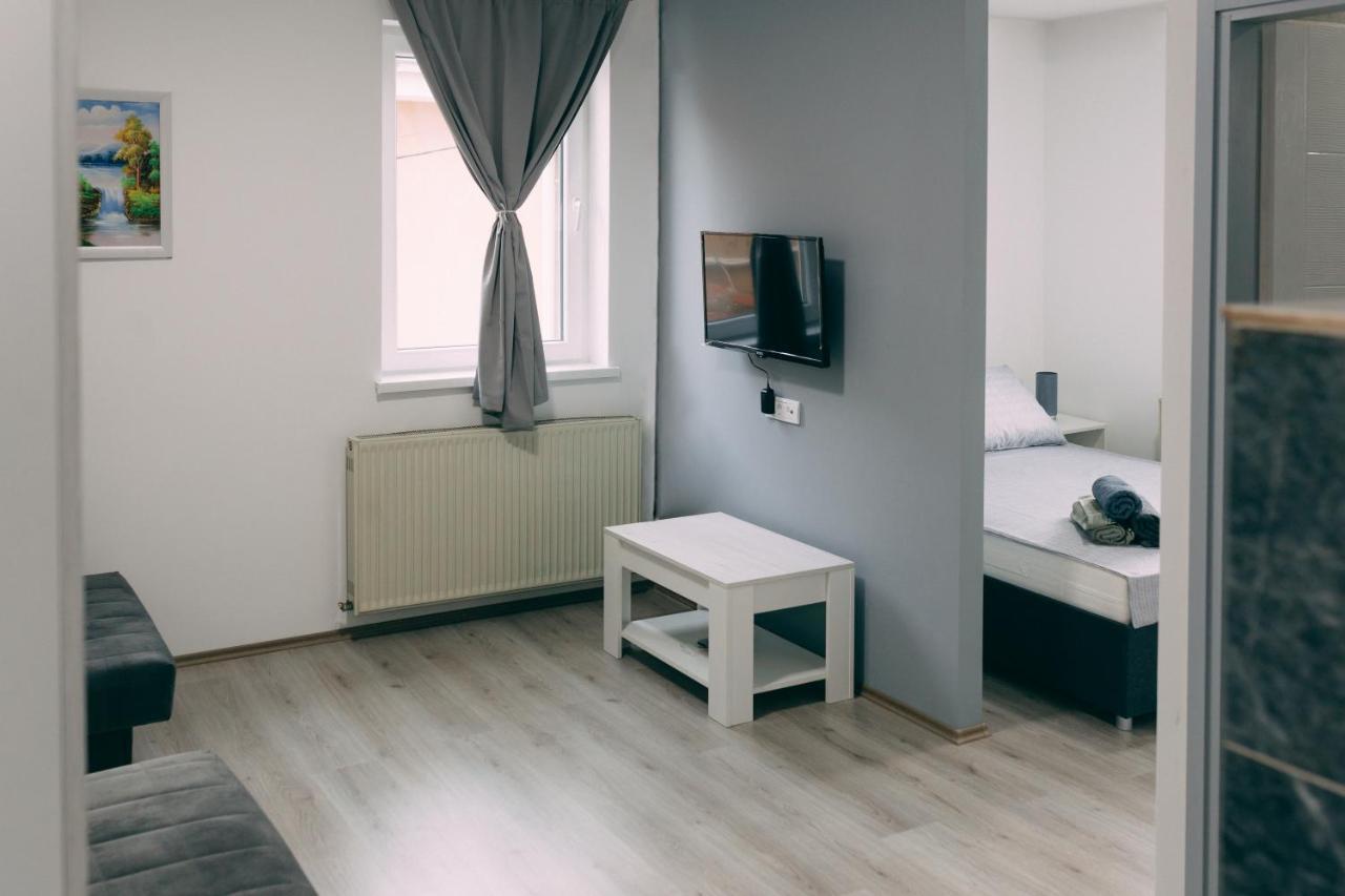 La Casa Hostel Ni Εξωτερικό φωτογραφία