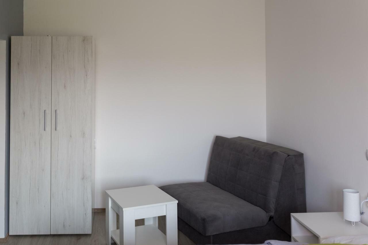 La Casa Hostel Ni Εξωτερικό φωτογραφία